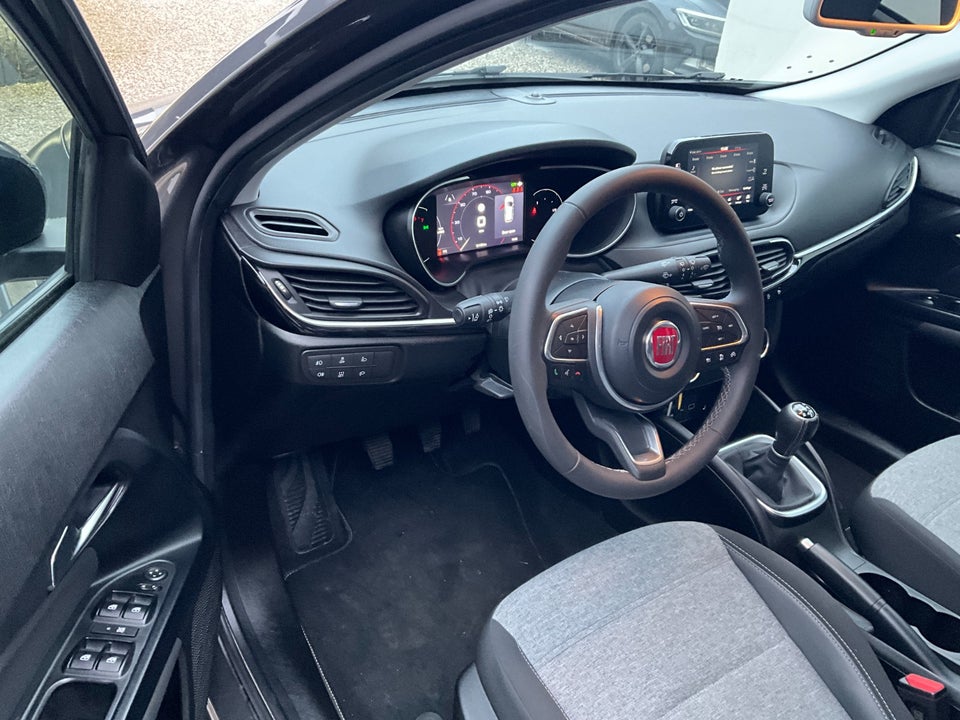 Fiat Tipo Cross 1,0  5d