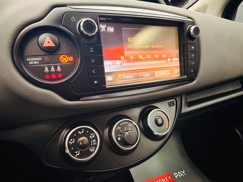 Toyota Yaris 1,0 VVT-i T2 5d