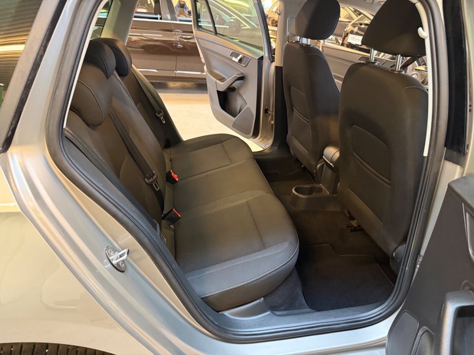 Skoda Rapid 1,2 TSi 110 Ambition Spaceback 5d