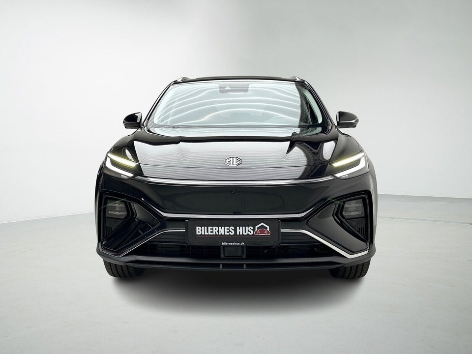 MG Marvel R Luxury 5d