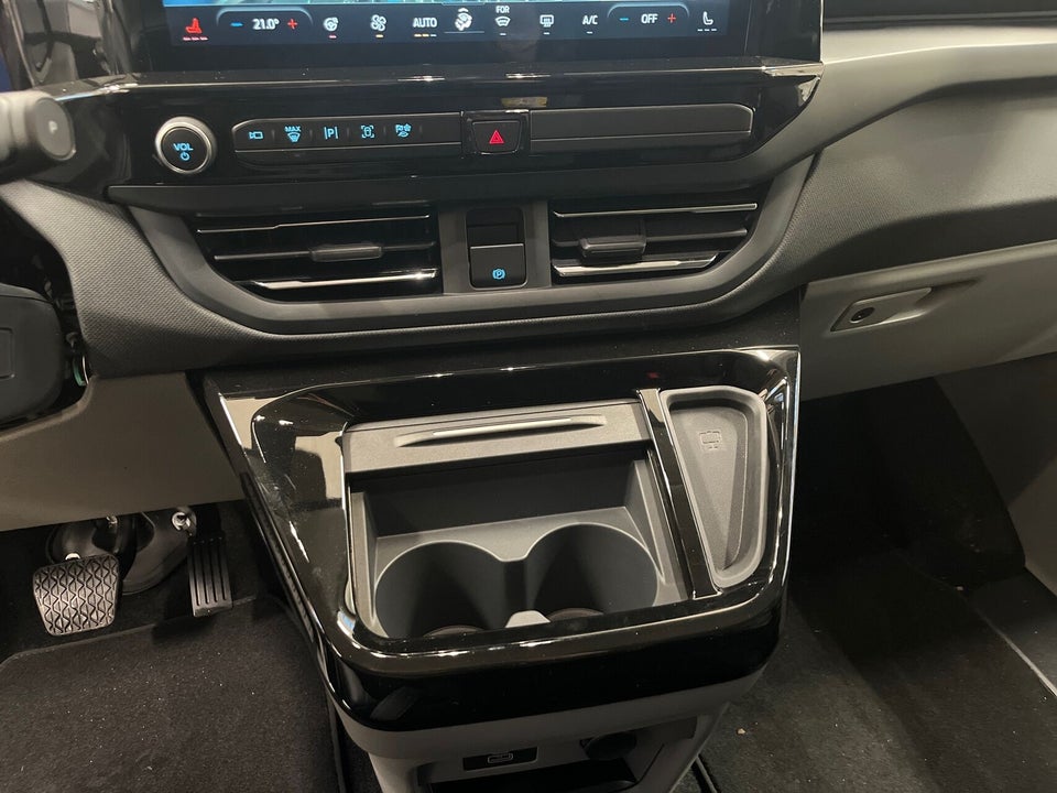 Ford E-Tourneo Custom 340S 64 Titanium X