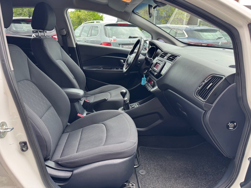 Kia Rio 1,2 CVVT Limited 5d