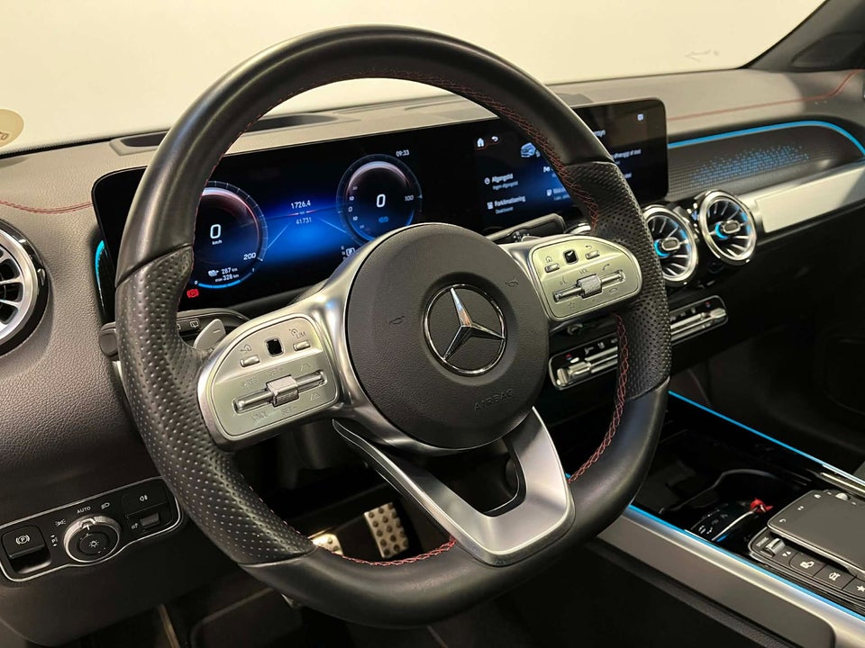 Mercedes EQB250 AMG Line 5d