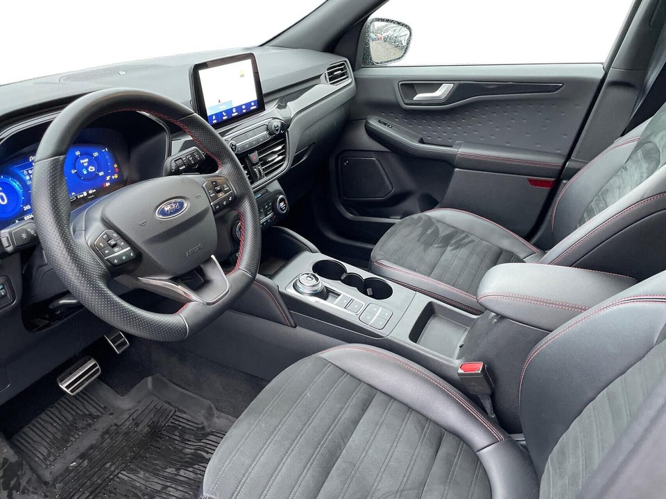 Ford Kuga 2,5 PHEV ST-Line X CVT 5d