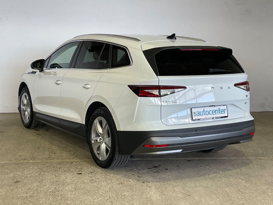 Skoda Enyaq 80 iV Plus Loft 5d
