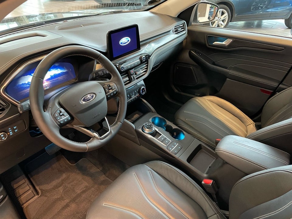 Ford Kuga 2,5 PHEV Vignale CVT 5d
