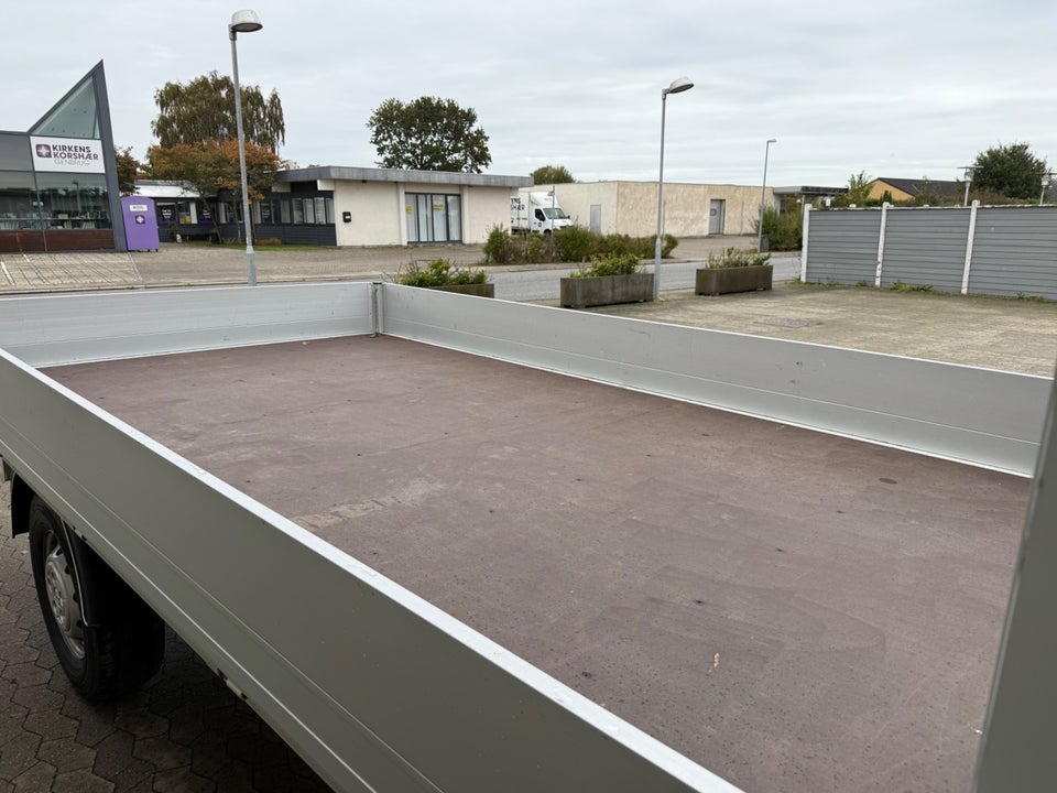 Peugeot Boxer 435 2,2 BlueHDi 165 L3 Plus 2d