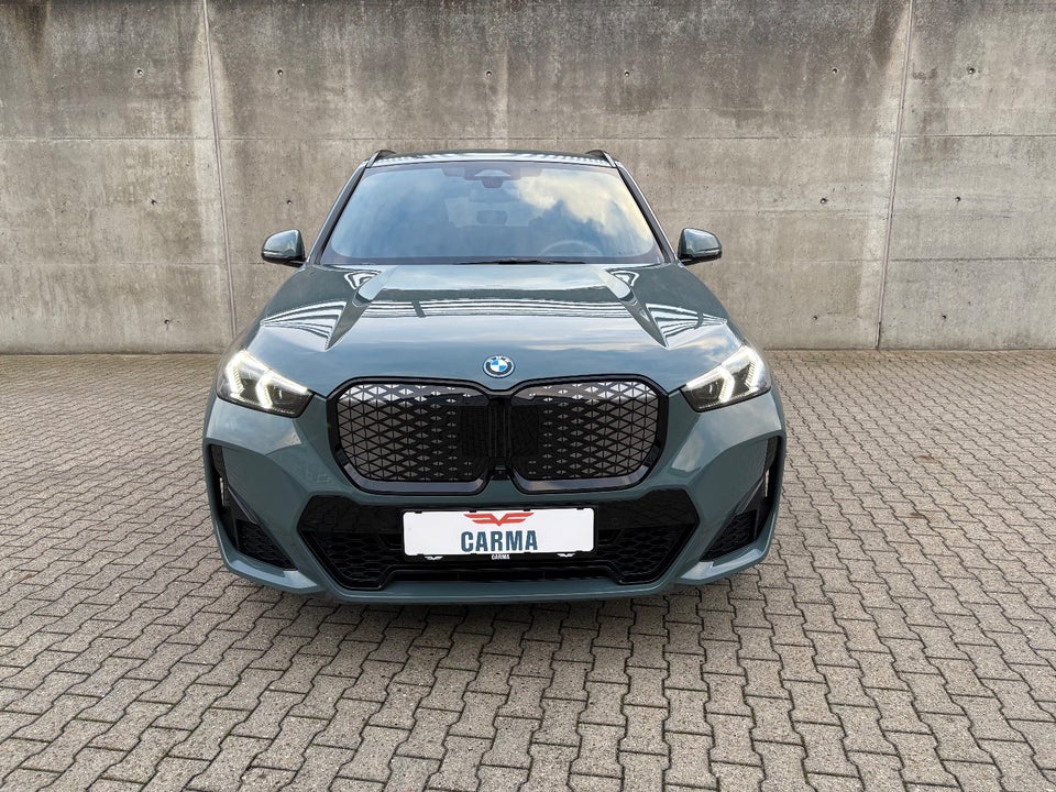 BMW iX1 eDrive20 M-Sport Pro 5d