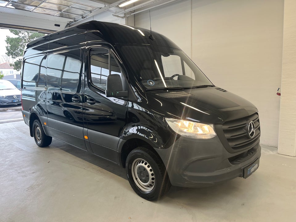 Mercedes Sprinter 317 2,0 CDi A2 Kassevogn aut. RWD