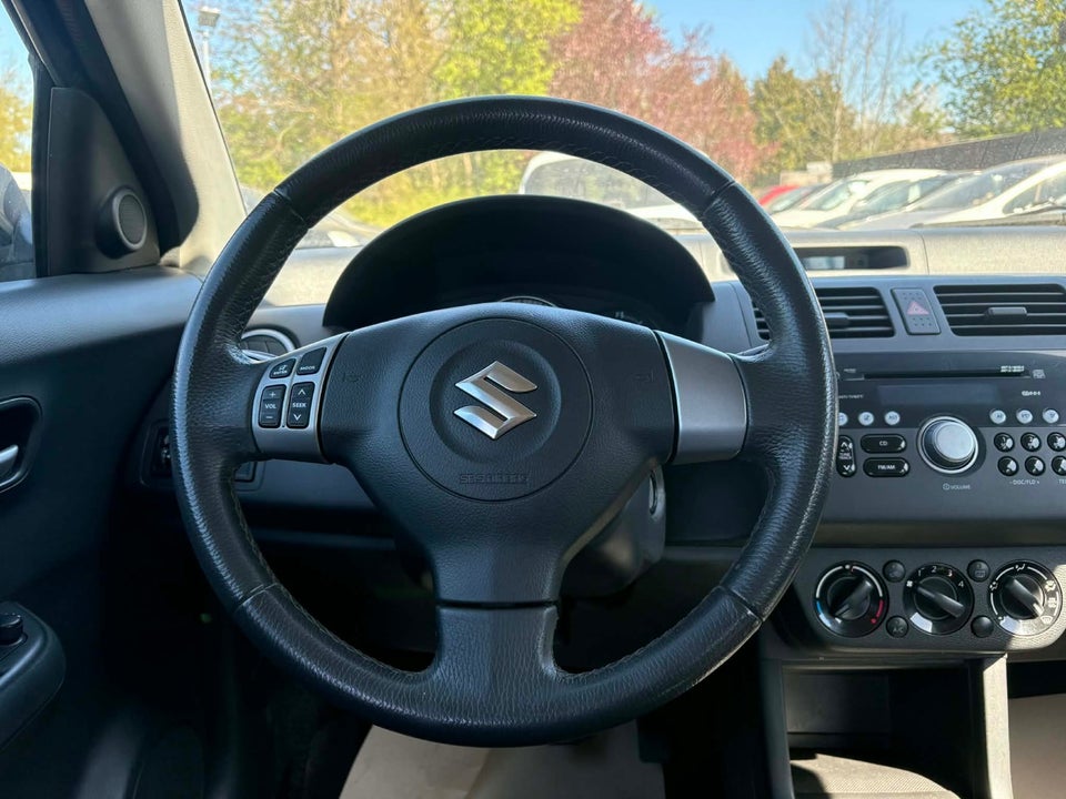 Suzuki Swift 1,3  5d