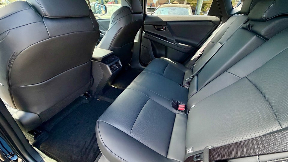 Toyota bZ4X 73 Lounge 5d