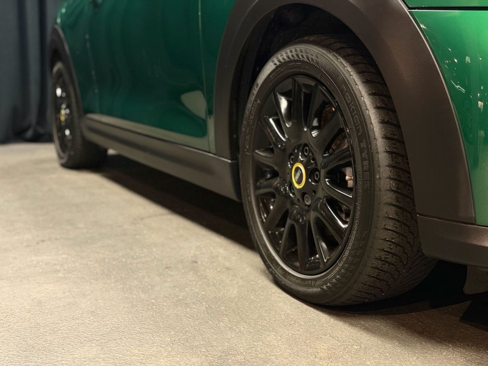 MINI Cooper SE Classic 3d