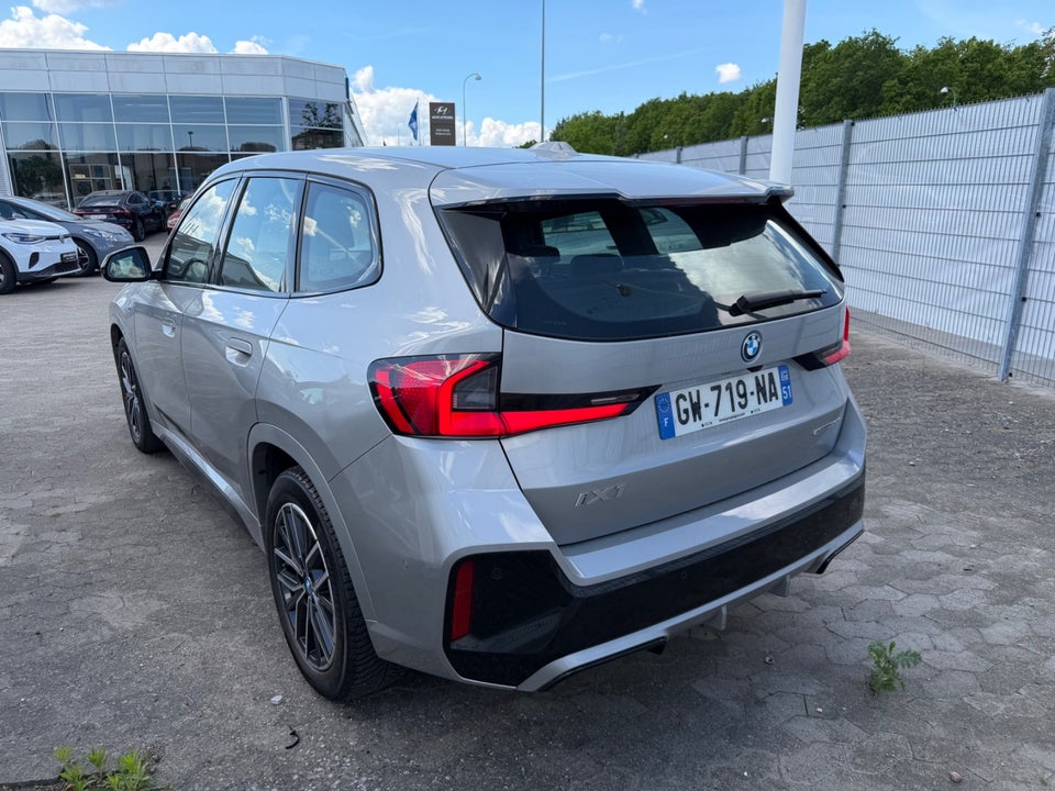 BMW iX1 eDrive20 M-Sport 5d