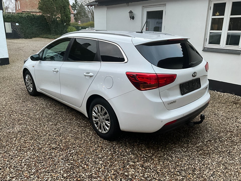 Kia Ceed 1,4 CVVT Spring SW 5d