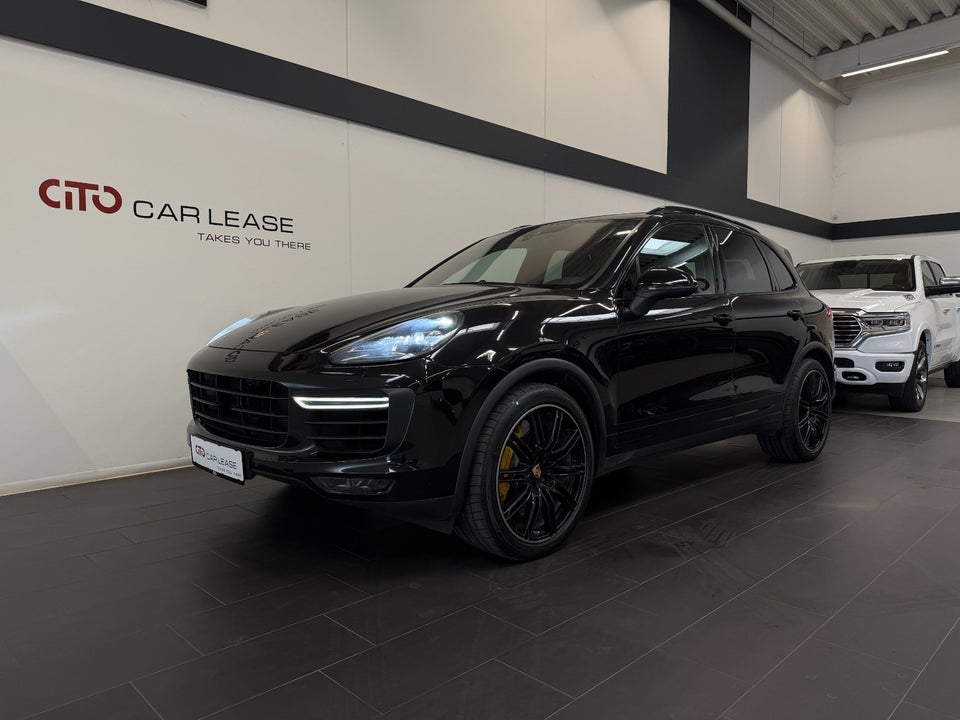 Porsche Cayenne Turbo 4,8 Tiptr. 5d