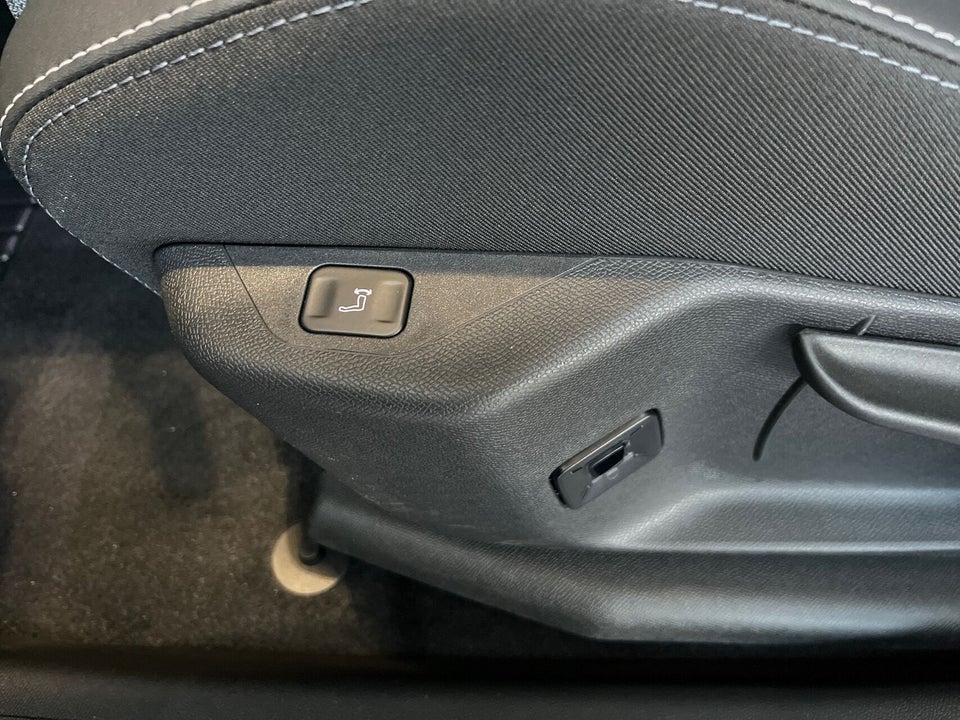 Opel Grandland-e 73 GS 5d