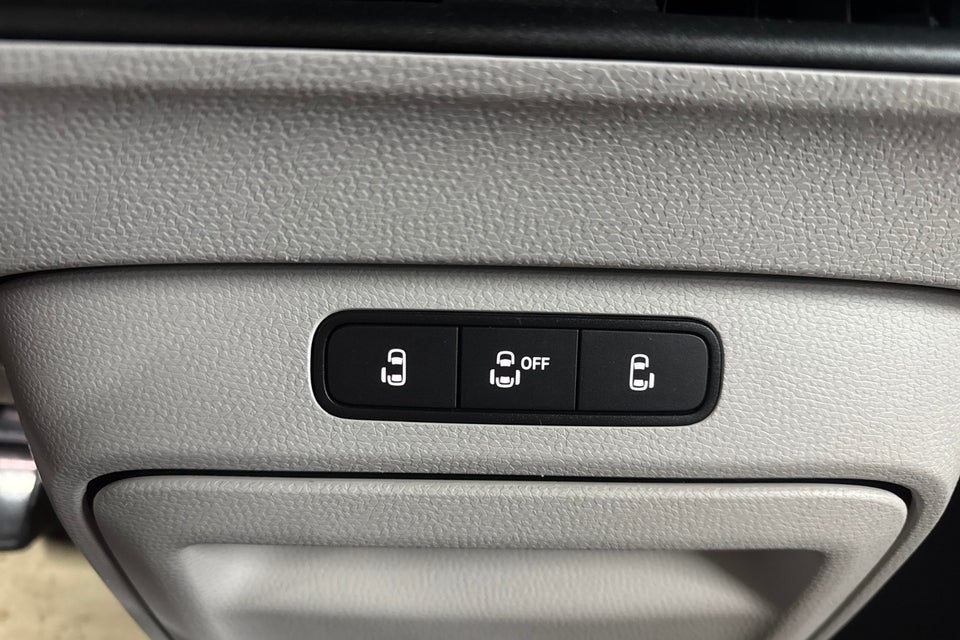 VW ID.Buzz 77 Style 75 Years Edition SWB 5d