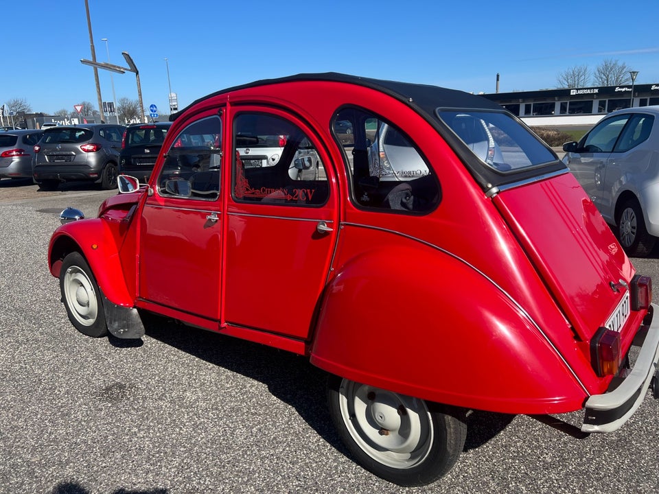 Citroën 2CV 0,6  4d