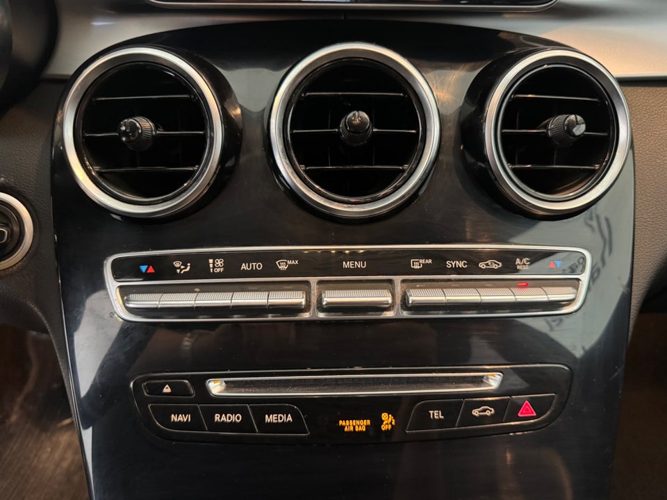 Mercedes C220 d 2,2 Avantgarde stc. aut. 5d