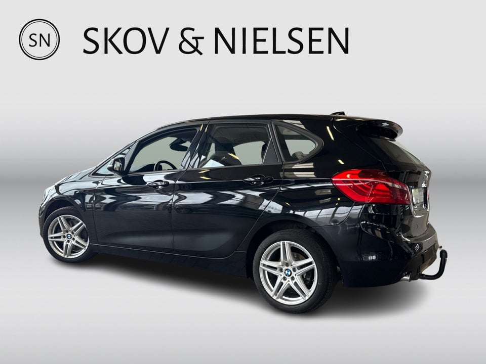 BMW 220d 2,0 Active Tourer aut. 5d