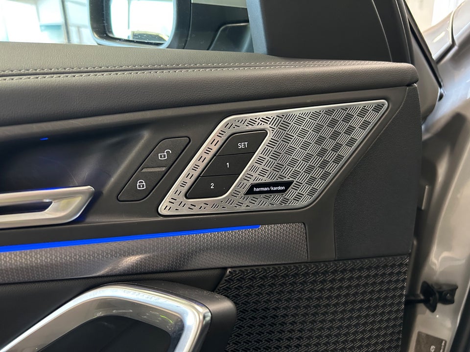 BMW iX1 xDrive30 Fully Charged M-Sport 5d