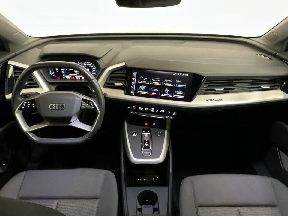 Audi Q4 e-tron 45 S-line 5d
