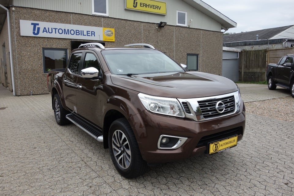 Nissan Navara 2,3 dCi 190 Db.Kab Tekna aut. 4d