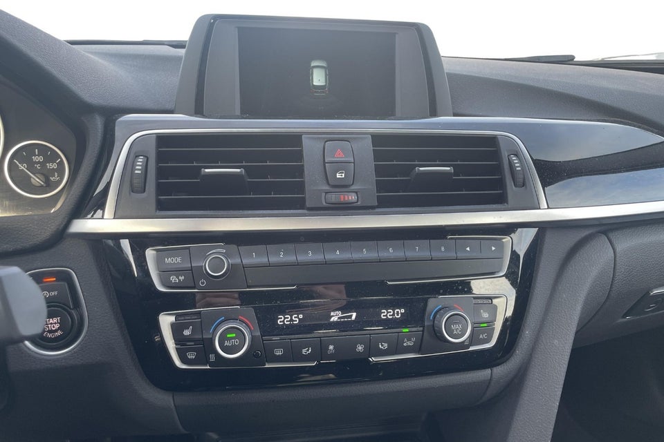 BMW 320d 2,0 Touring Advantage aut. 5d