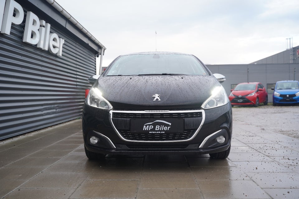 Peugeot 208 1,5 BlueHDi 100 Prestige Sky 5d