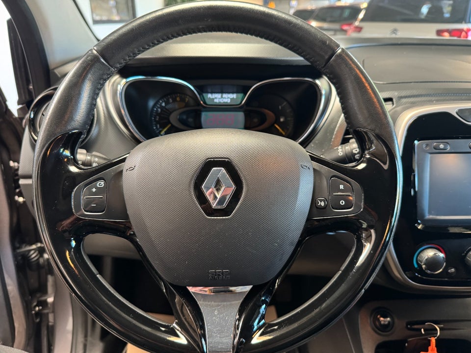 Renault Captur 0,9 TCe 90 Expression 5d
