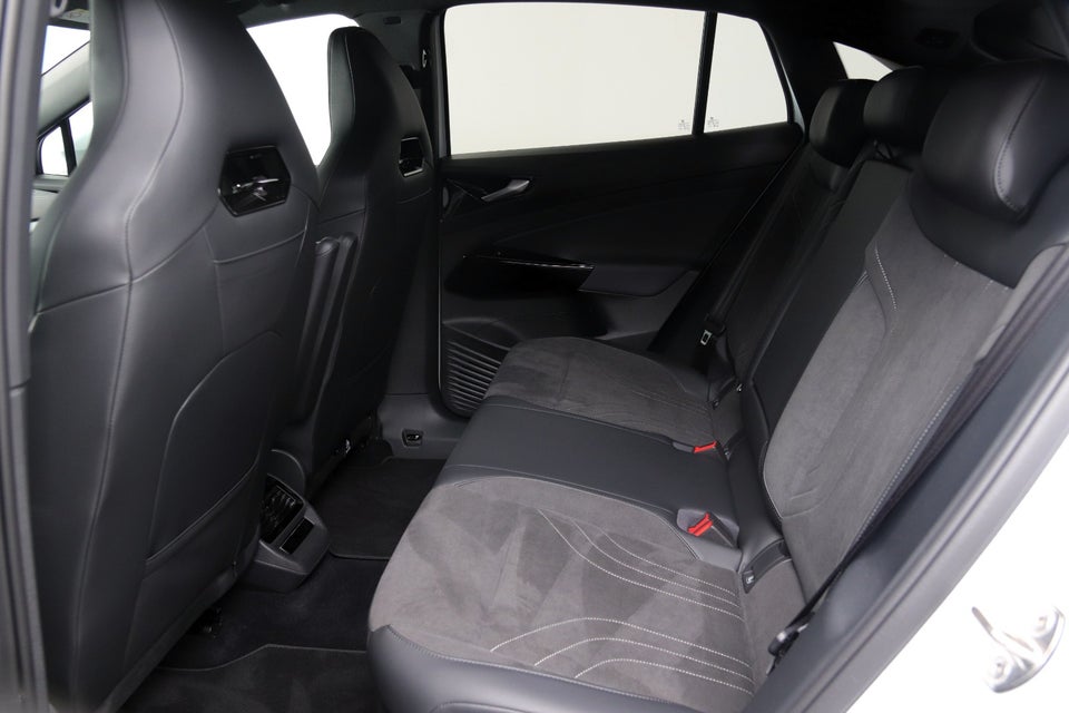 VW ID.5 77 Pro Performance 5d