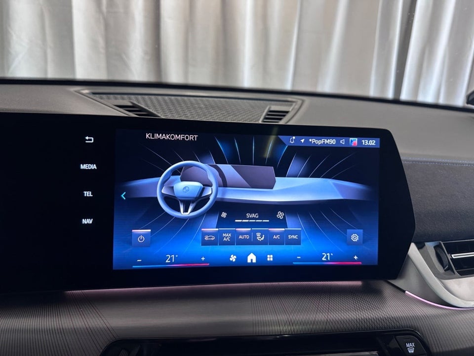 BMW iX2 eDrive20 M-Sport 5d