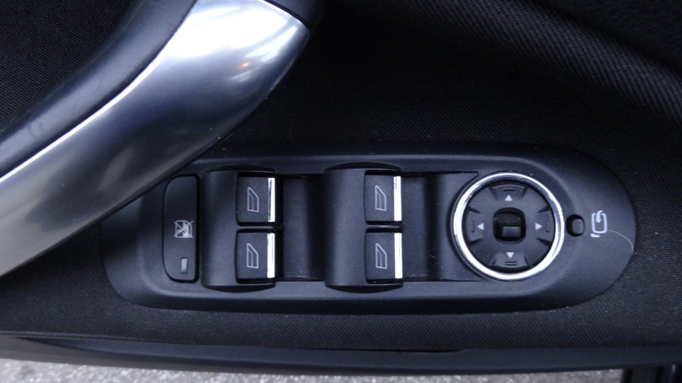 Ford Mondeo 2,0 Trend 5d