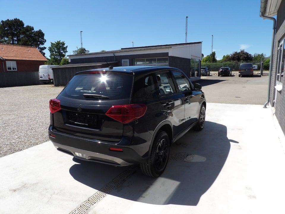 Suzuki Vitara 1,0 Boosterjet Club 5d
