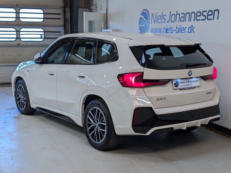 BMW iX1 eDrive20 M-Sport 5d