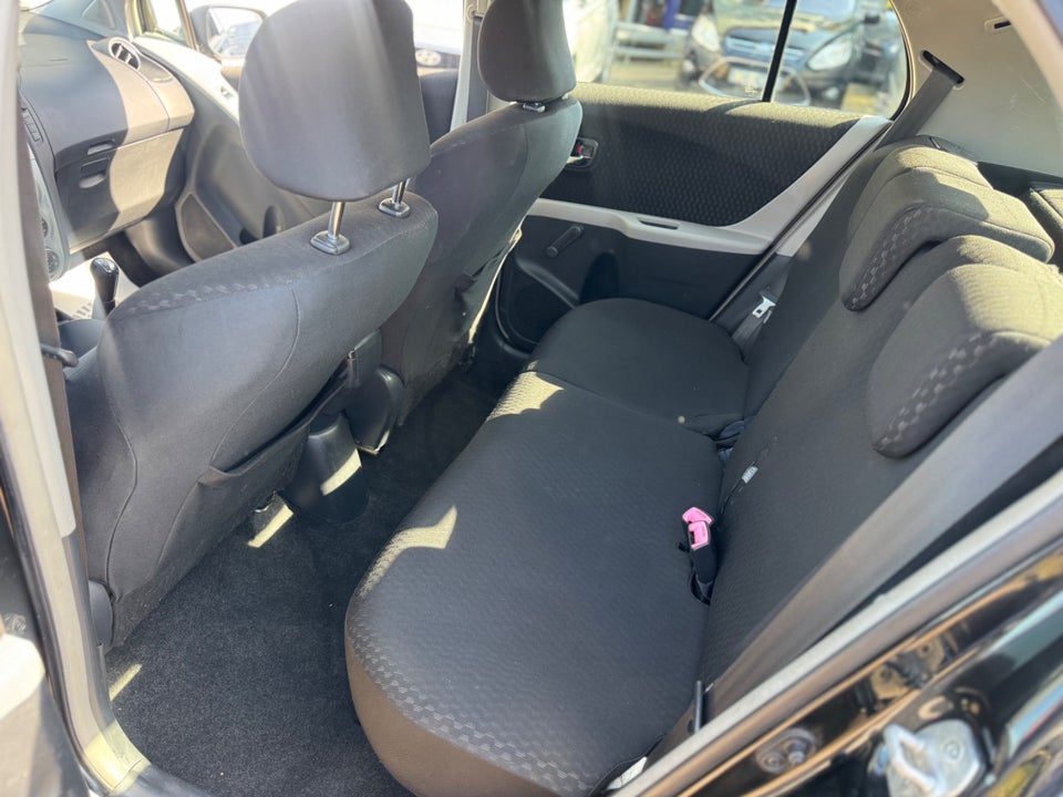Toyota Yaris 1,8 VVT-i T-Sport 5d