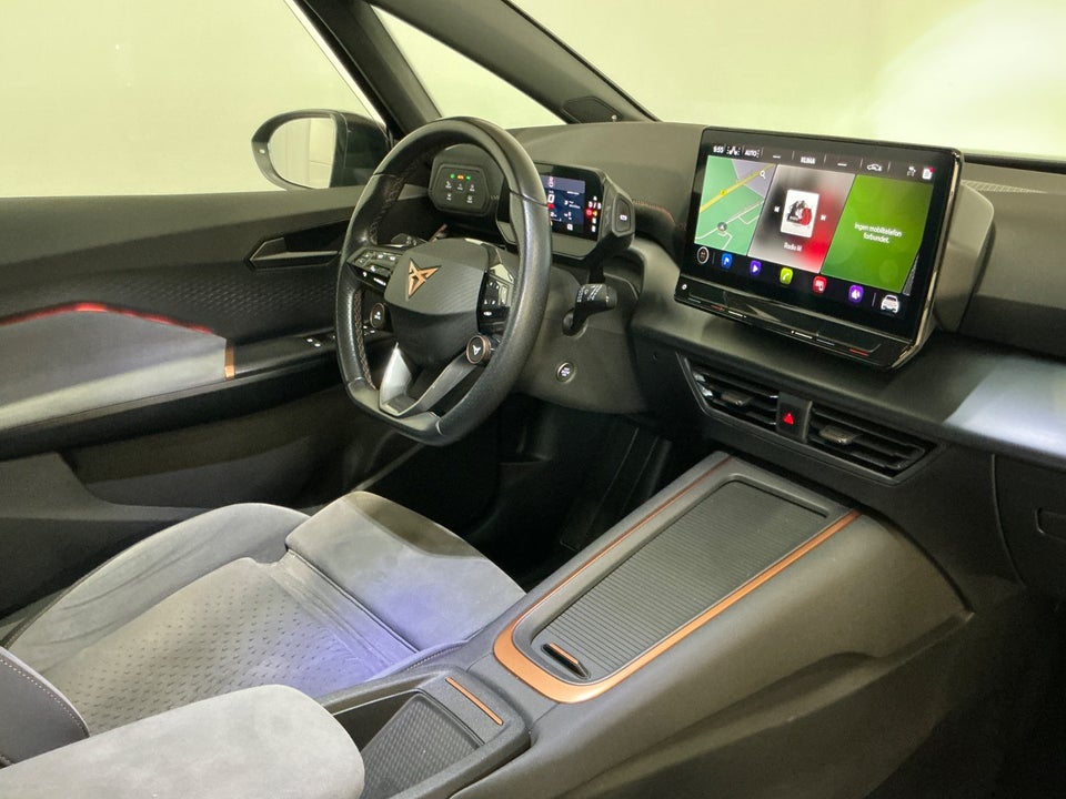 Cupra Born 77 e-Boost Dinamica Pack High 5d