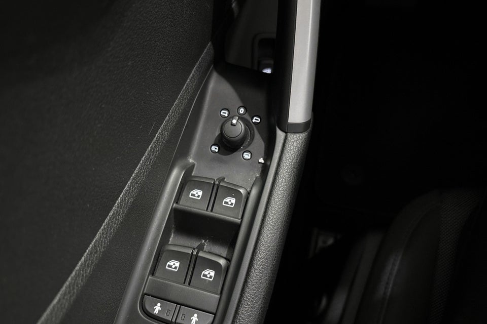 Audi Q2 35 TFSi Prestige S-tr. 5d