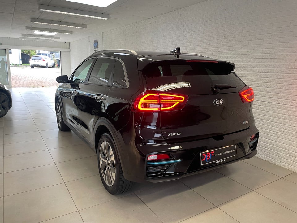 Kia e-Niro 64 Advance 5d