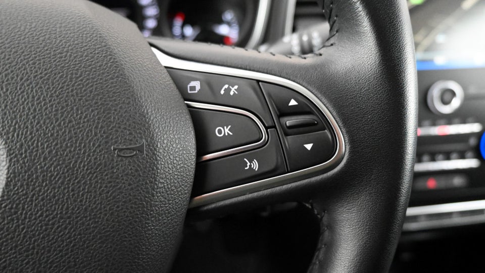 Renault Megane IV 1,3 TCe 140 Limited Sport Tourer 5d