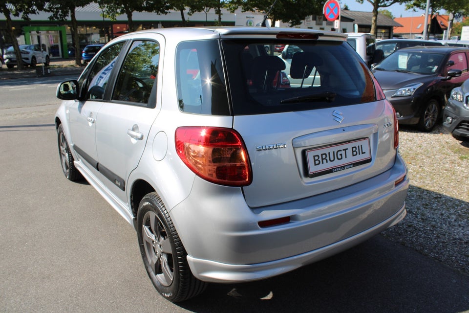 Suzuki SX4 1,6 CombiBack Style 5d