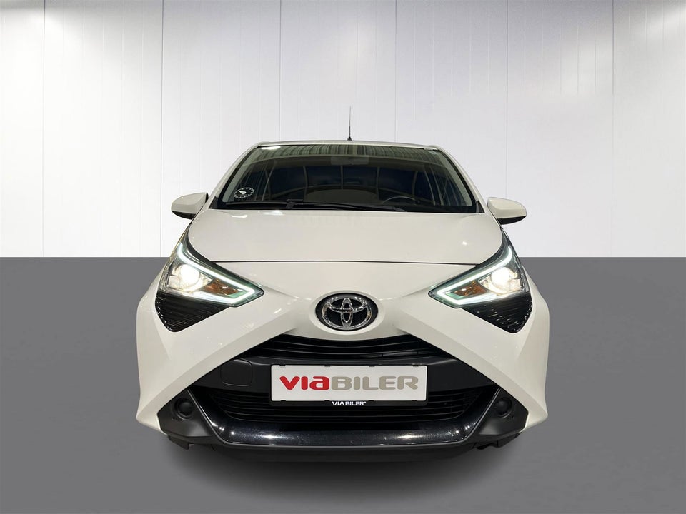 Toyota Aygo 1,0 VVT-i x-pression 5d