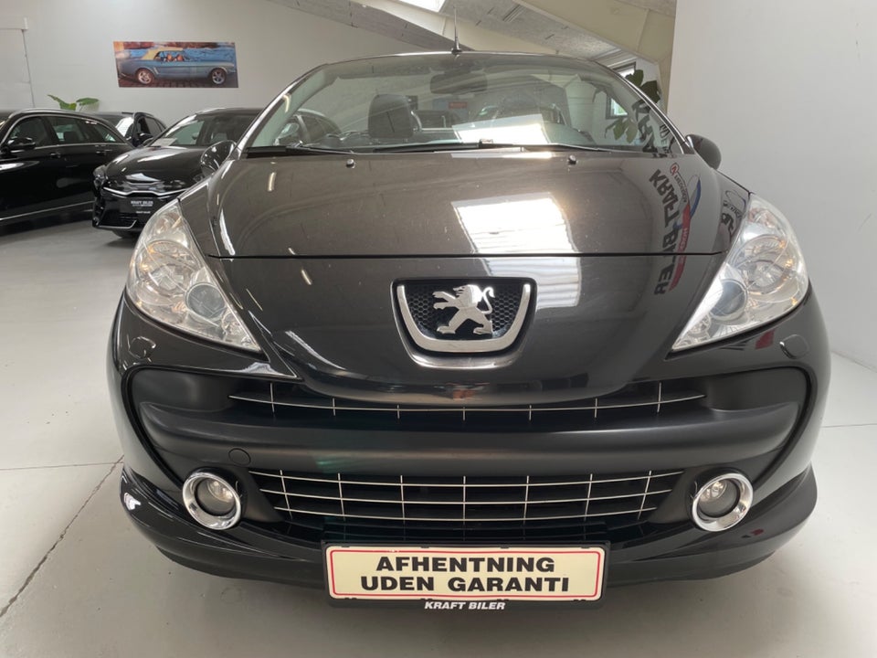 Peugeot 207 1,6 VTi Roland Garros CC 2d