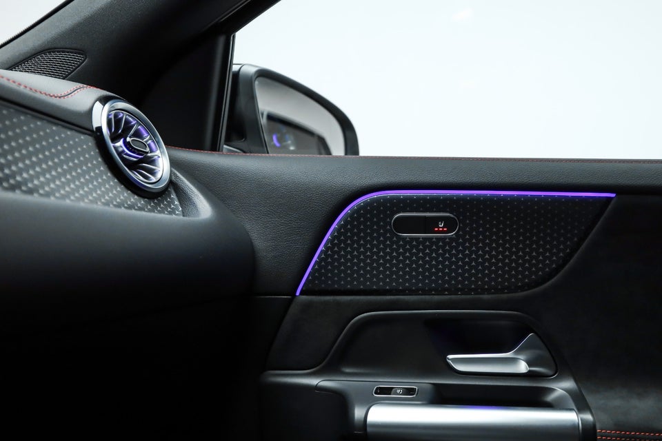 Mercedes EQA250+ AMG Advance 5d