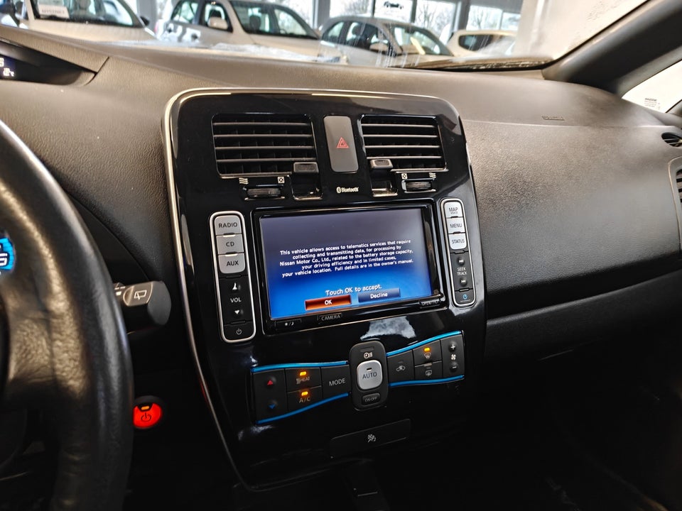 Nissan Leaf 24 Tekna 5d