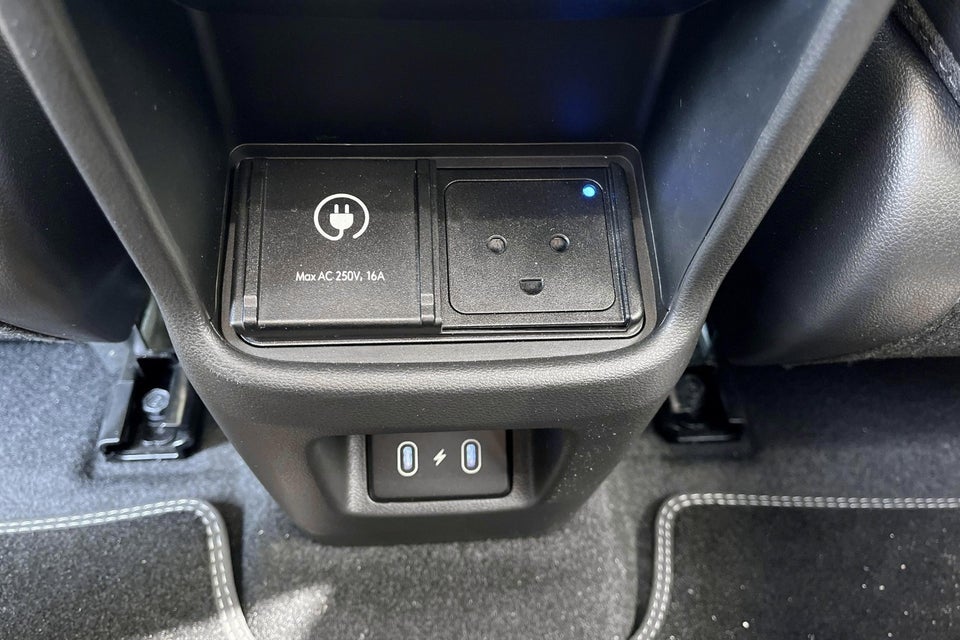 Hyundai Kona 65 EV Ultimate 5d