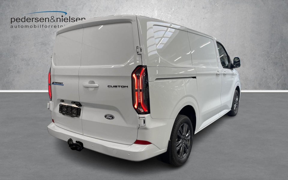 Ford E-Transit Custom 320S 64 Limited