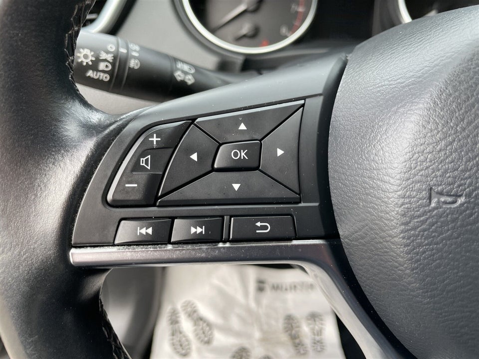 Nissan Qashqai 1,3 Dig-T 160 N-Connecta DCT 5d