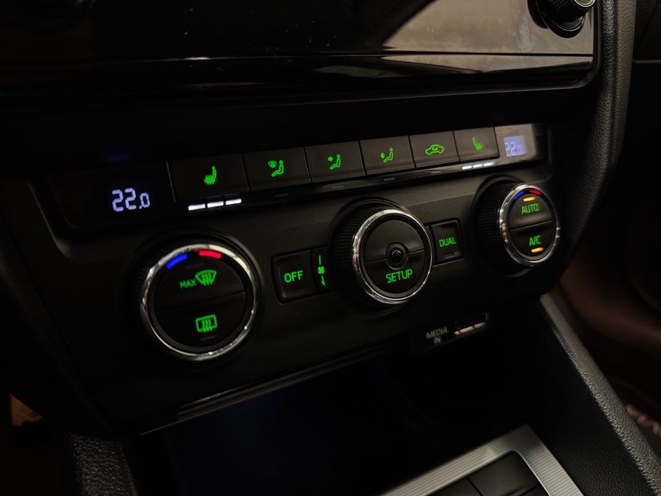 Skoda Octavia 2,0 TDi 150 Ambition Combi DSG 5d