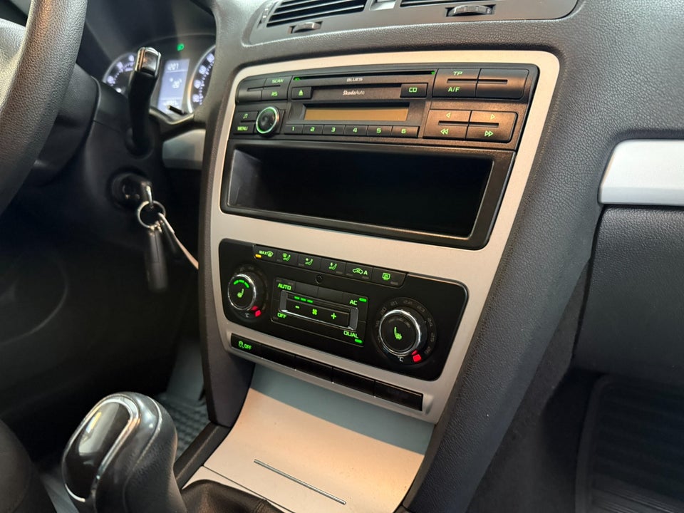 Skoda Octavia 1,2 TSi 105 Ambiente Combi 5d